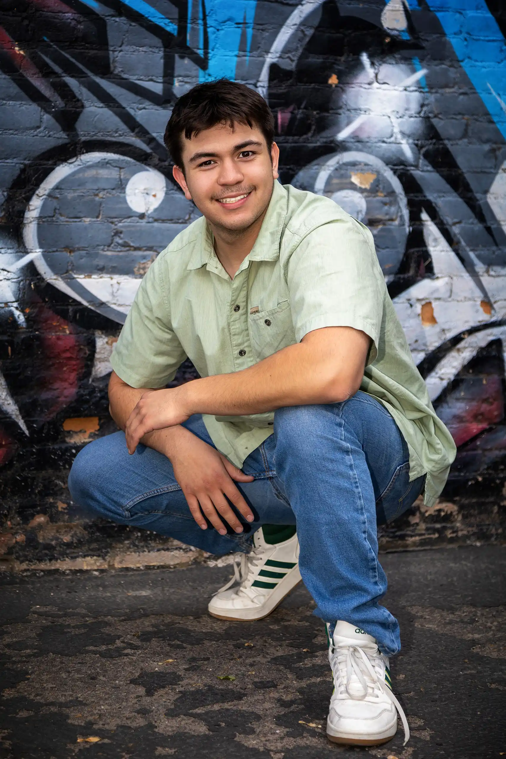 male High school  senior photo Take an outdoor in Ogden Utah